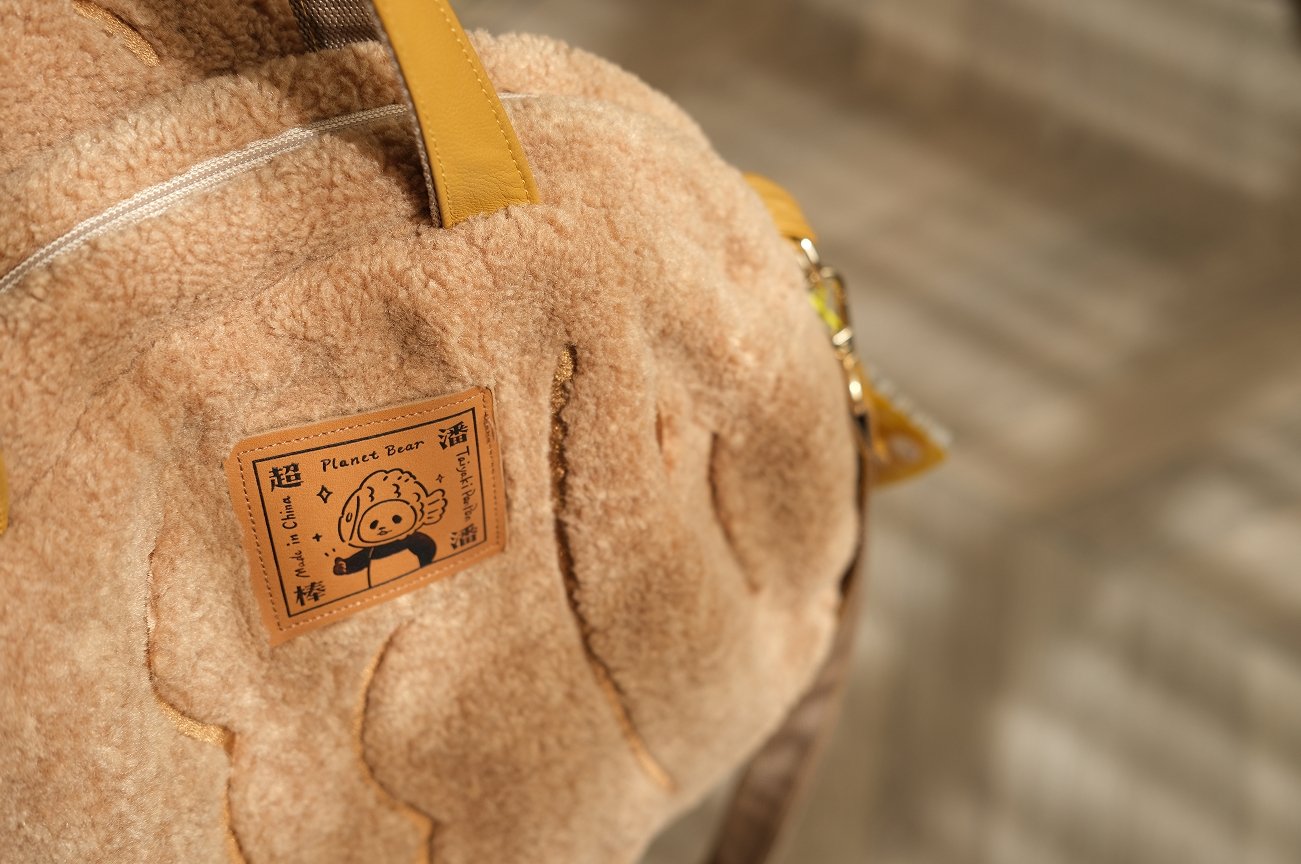 Taiyaki Panda PanPan Shoulder/Crossbody Plush Bag